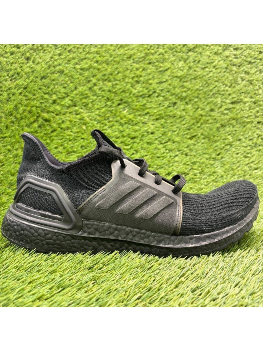 Adidas UltraBoost 2019 Mens Size 9.5 Black Athletic Running Shoes Sneakers